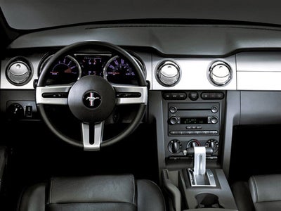 2008 Ford Mustang Deluxe