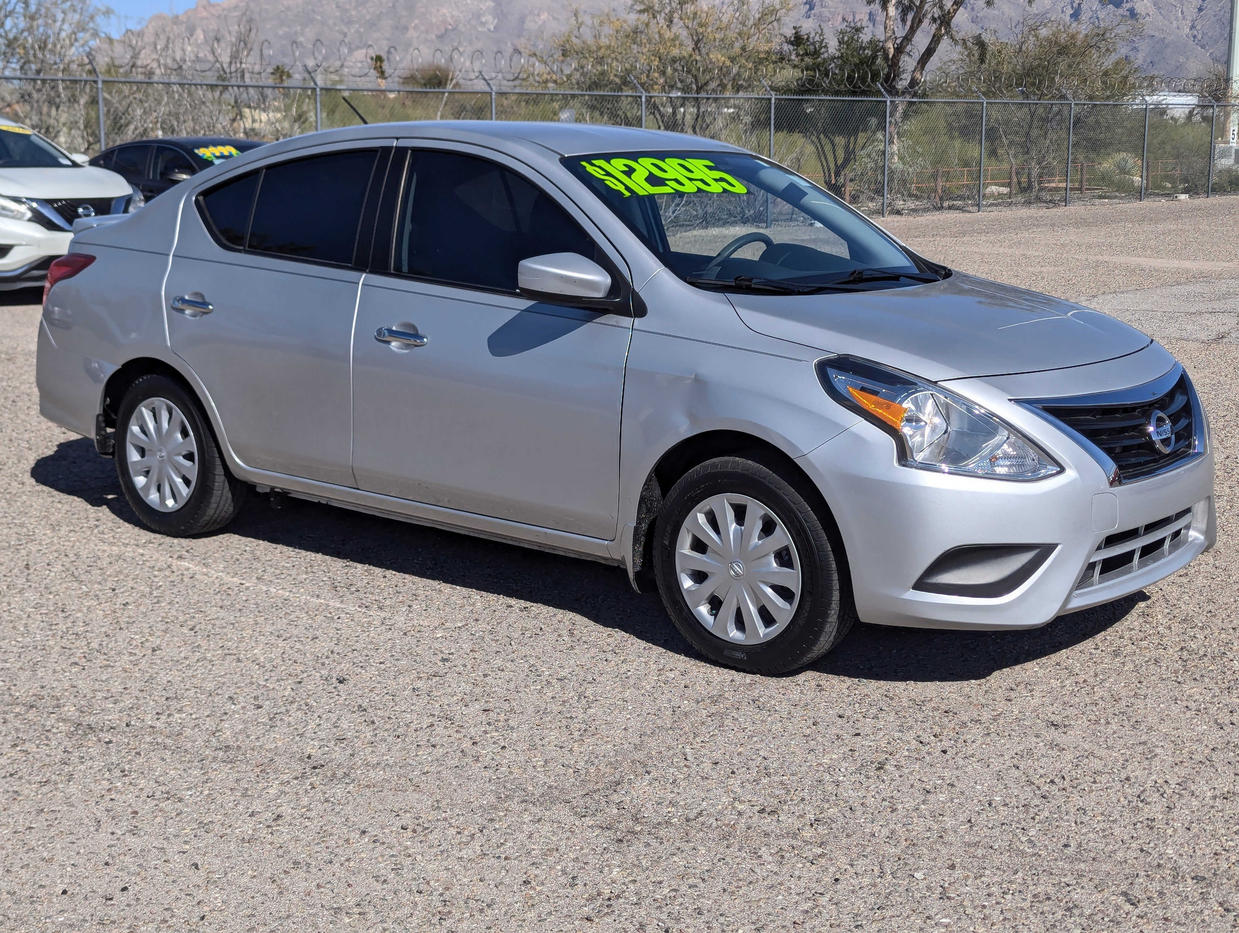 2015 Nissan Versa SV