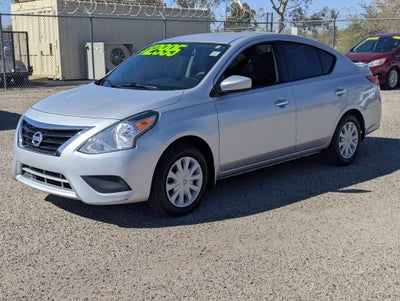 2015 Nissan Versa SV