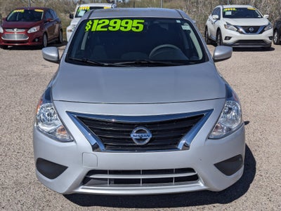 2015 Nissan Versa SV
