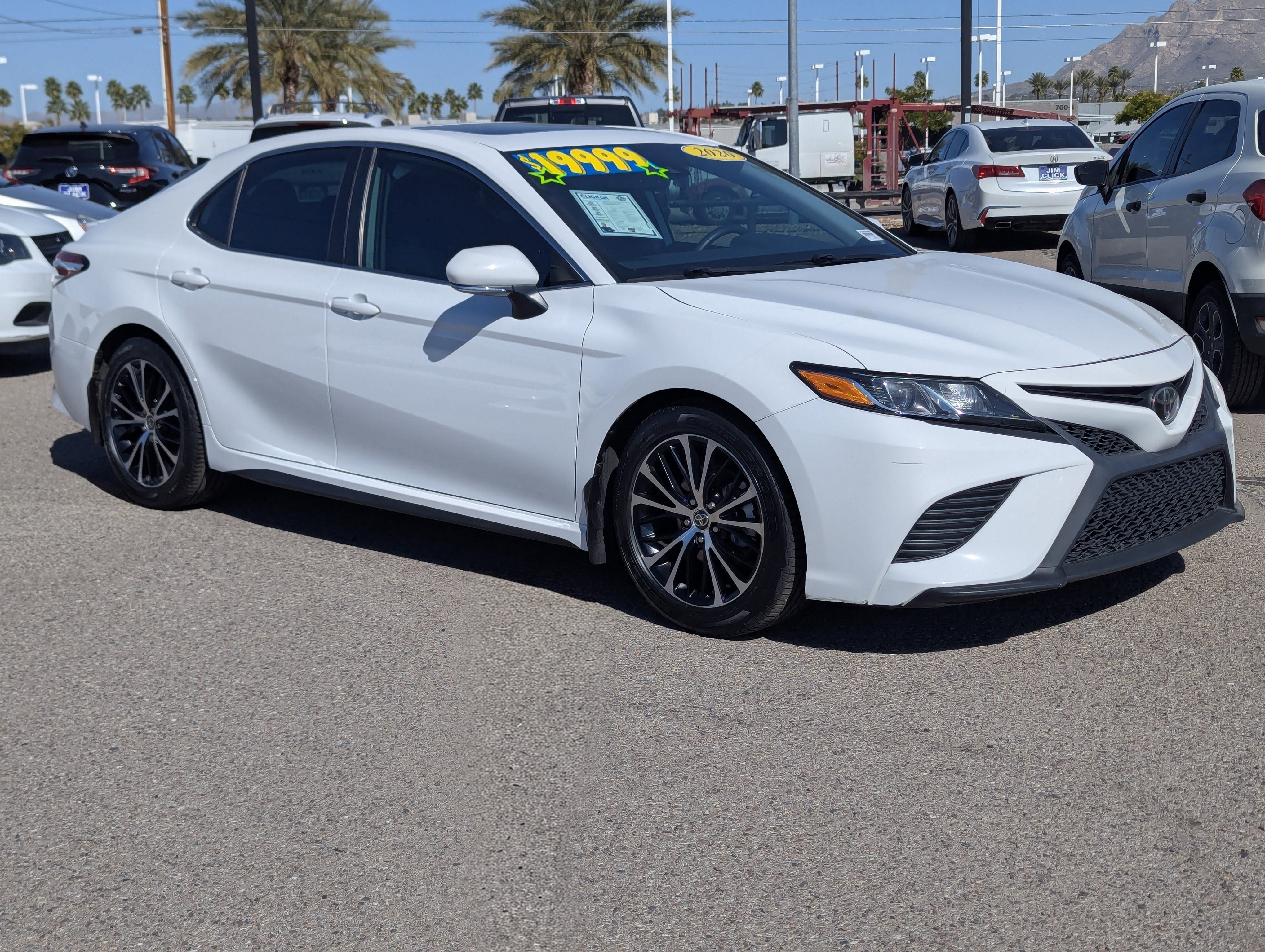 2020 Toyota Camry SE