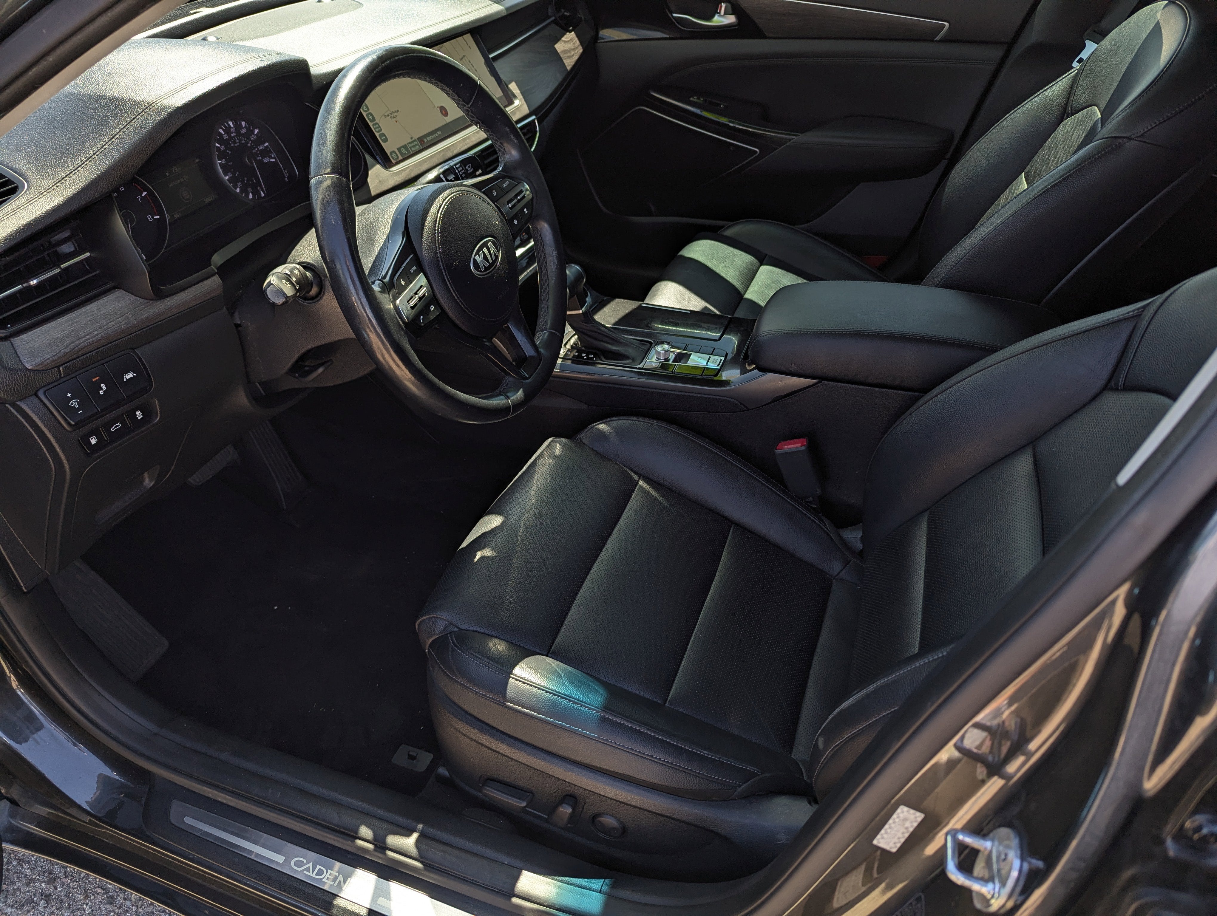 2020 Kia Cadenza Technology