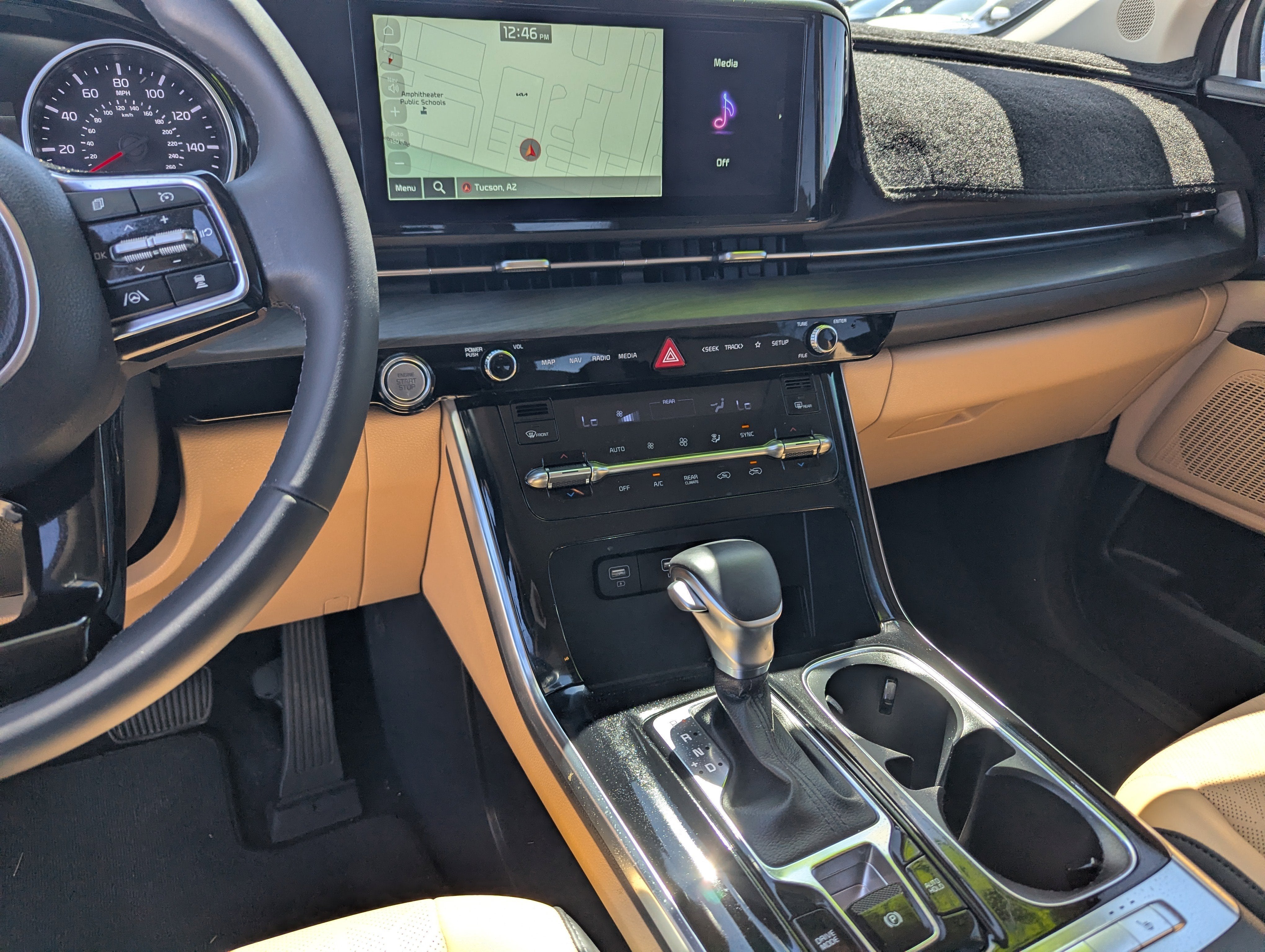 2024 Kia Carnival EX