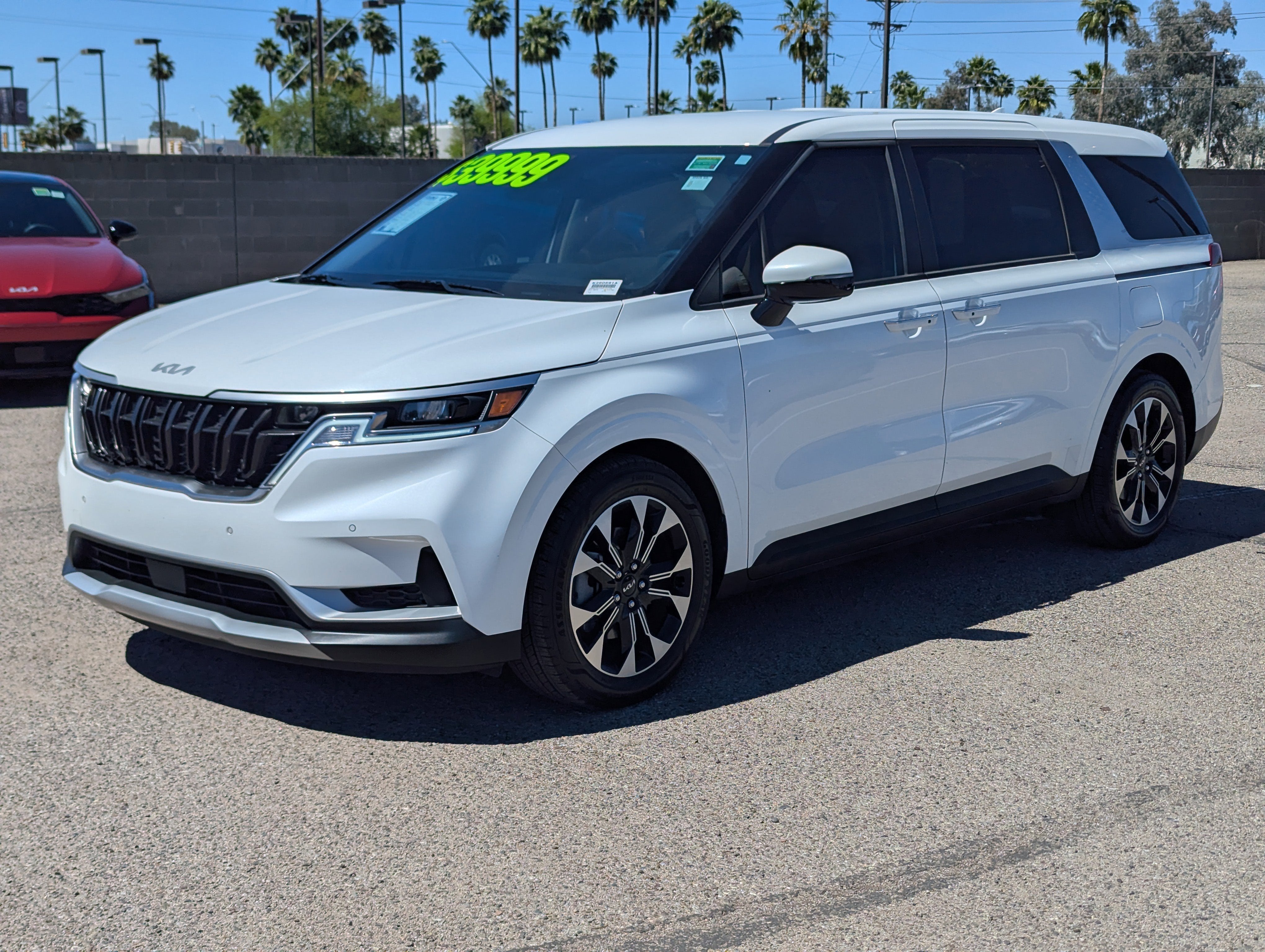 2024 Kia Carnival EX